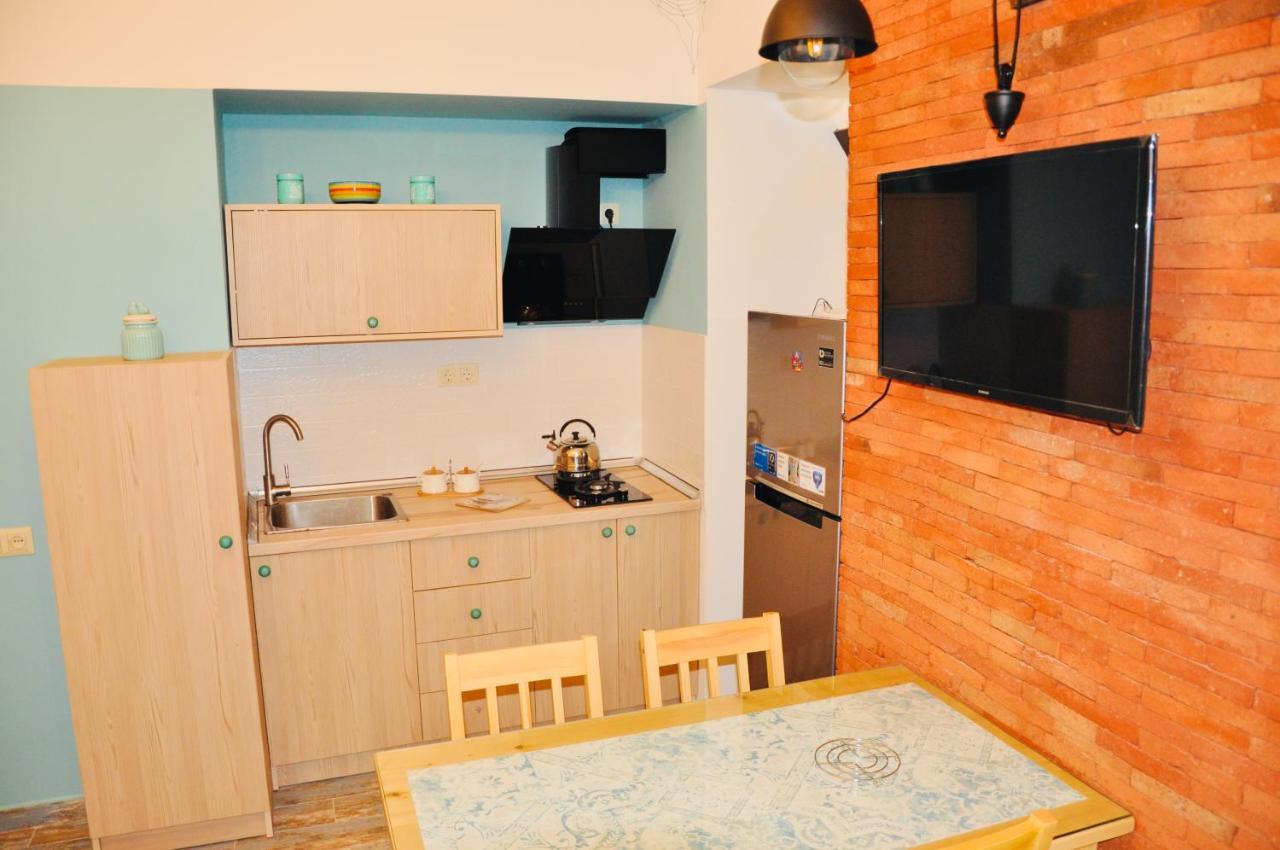 Comfortable Flat In Central Тбілісі Екстер'єр фото