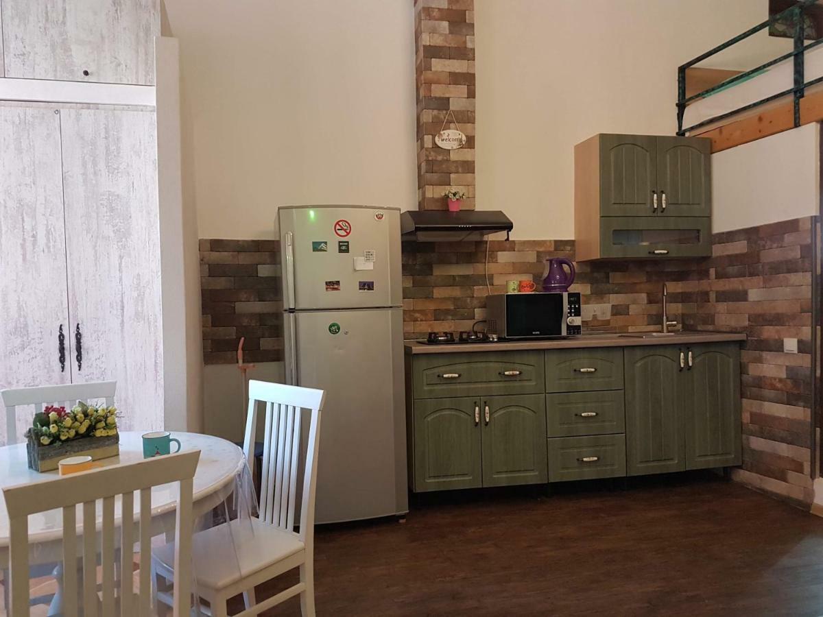 Comfortable Flat In Central Тбілісі Екстер'єр фото